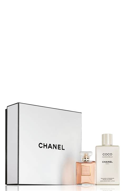 chanel fragrance discovery set|chanel coco mademoiselle gift sets.